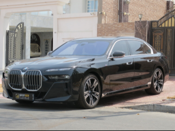 BMW  7-Series  760i  2025  Automatic  0 Km  8 Cylinder  Rear Wheel Drive (RWD)  Sedan  Black  With Warranty
