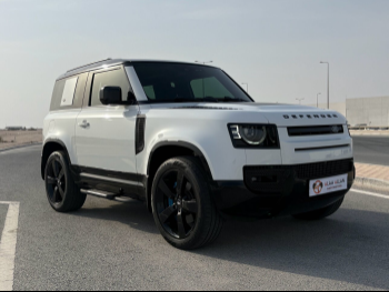 لاند روفر  ديفيندر  90 اتش اس اي  2022  اوتوماتيك  38,000 كم  6 سلندر  دفع رباعي  اس يو في  أبيض