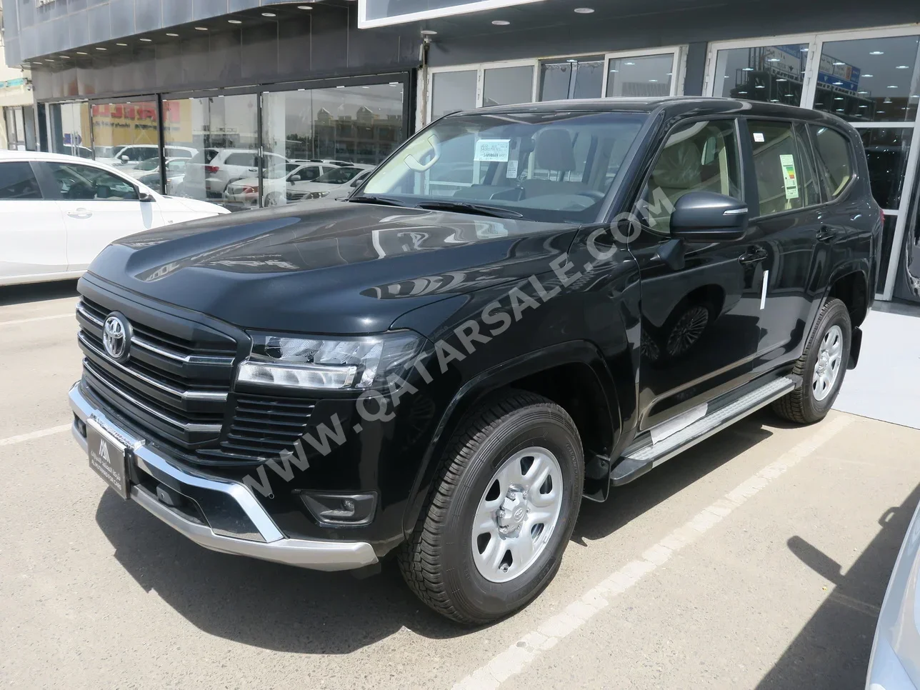 تويوتا  لاند كروزر  جي اكس  2025  اوتوماتيك  0 كم  6 سلندر  دفع رباعي  اس يو في  أسود  تحت الضمان