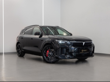 Voyah  Free  2025  Automatic  0 Km  4 Cylinder  All Wheel Drive (AWD)  SUV  Black  With Warranty