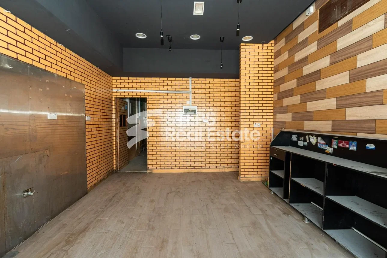 محلات تجارية - غير مفروشة  - الظعاين  للايجار  - سميسمة