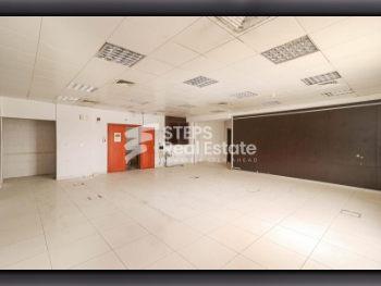 مكاتب تجارية - غير مفروشة  - الريان  - عين خالد