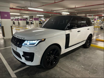 لاند روفر  رنج روفر  فوج  2014  اوتوماتيك  115,000 كم  8 سلندر  دفع رباعي  اس يو في  أبيض
