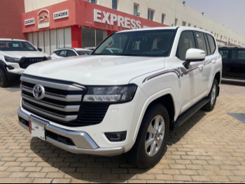 Toyota  Land Cruiser  GXR Twin Turbo  2022  Automatic  290,000 Km  6 Cylinder  Four Wheel Drive (4WD)  SUV  White