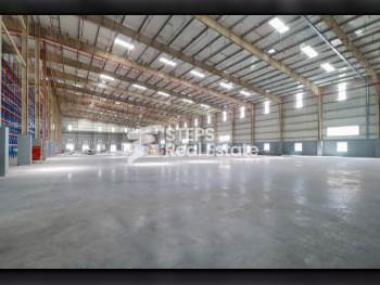 مخازن و مستودعات - الوكرة  - بركة العوامر  -المساحة: 5300 متر مربع