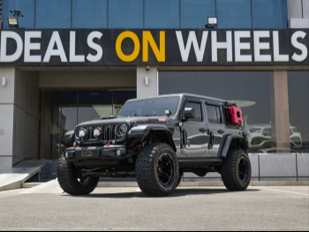 جييب  رانجلار  392 روبيكون  2022  اوتوماتيك  22,000 كم  8 سلندر  دفع رباعي  اس يو في  رمادي  تحت الضمان