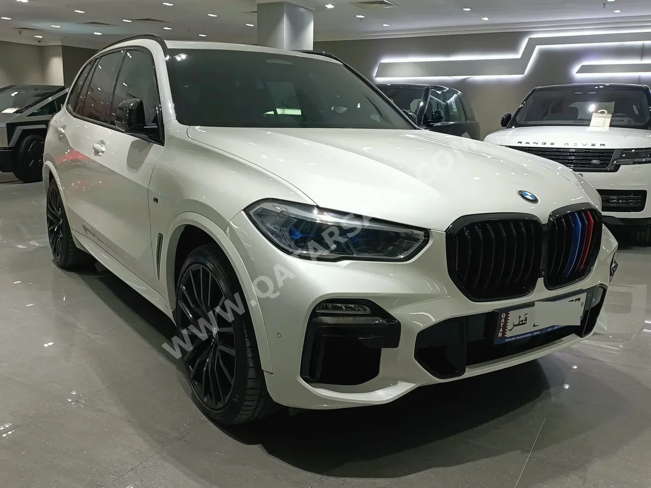 BMW  X-Series  X5  2021  Automatic  105,000 Km  8 Cylinder  Four Wheel Drive (4WD)  SUV  White  With Warranty