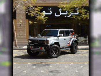 Ford  Bronco  Raptor  2024  Automatic  3,900 Km  4 Cylinder  Four Wheel Drive (4WD)  SUV  Gray  With Warranty