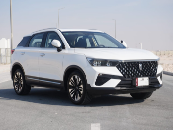 Bestune  T77  2024  Automatic  0 Km  4 Cylinder  Front Wheel Drive (FWD)  SUV  White  With Warranty