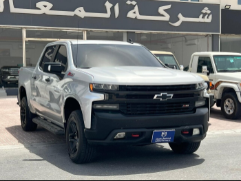 شفروليه  سلفرادو  ال تي تريل بوس زد 71  2019  اوتوماتيك  310,000 كم  8 سلندر  دفع رباعي  بيكب  فضي