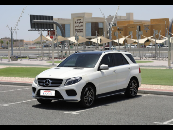 مرسيدس - بنز  جي ال اي  400  2017  اوتوماتيك  179,000 كم  6 سلندر  دفع كلي مستمر  اس يو في  أبيض