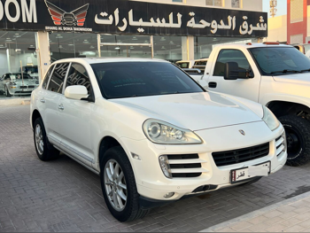 بورش  كيان  اس  2009  اوتوماتيك  230,000 كم  6 سلندر  دفع رباعي  اس يو في  أبيض