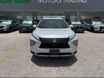 Mitsubishi  Eclipse  Cross Highline  2022  Automatic  69,000 Km  4 Cylinder  Four Wheel Drive (4WD)  SUV  White  With Warranty