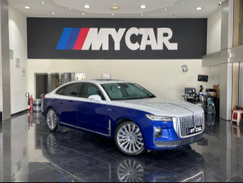 هونغ تشي  اتش 9  2022  اوتوماتيك  5,000 كم  6 سلندر  دفع كلي مستمر  سيدان  أزرق و أبيض  تحت الضمان