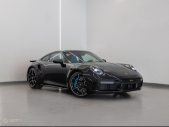 بورش  911  توربو  2022  اوتوماتيك  29,850 كم  6 سلندر  دفع خلفي  كوبيه \ سبورت  أسود  تحت الضمان