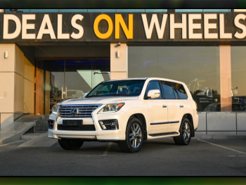 Lexus  LX  570 S  2012  Automatic  230,000 Km  8 Cylinder  Four Wheel Drive (4WD)  SUV  White