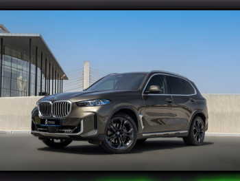 BMW  X-Series  X5 40i  2024  Automatic  74,000 Km  6 Cylinder  Four Wheel Drive (4WD)  SUV  Olive Green  With Warranty