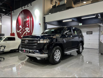 Toyota  Land Cruiser  GX  2024  Automatic  27,000 Km  6 Cylinder  Four Wheel Drive (4WD)  SUV  Black  With Warranty