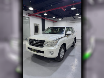 Toyota  Land Cruiser  GX  2013  Automatic  426,000 Km  6 Cylinder  Four Wheel Drive (4WD)  SUV  White