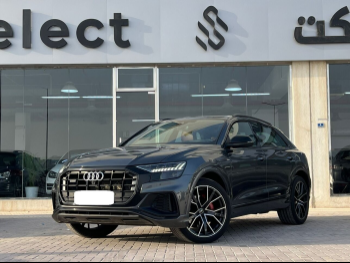 اودي  كيو 8  اس لاين  2023  اوتوماتيك  32,000 كم  6 سلندر  دفع كلي مستمر  اس يو في  أسود  تحت الضمان