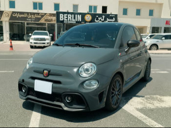 فيات  595  ابارث كومبيتيزيوني  2022  اوتوماتيك  43,000 كم  4 سلندر  سحب امامي  هاتشباك  أخضر
