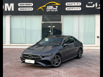 Mercedes-Benz  A-Class  200  2024  Automatic  0 Km  4 Cylinder  Rear Wheel Drive (RWD)  Sedan  Gray