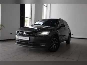 فوكس واغن  تيغوان  2.0 تي اس اي  2020  اوتوماتيك  90,500 كم  4 سلندر  دفع كلي مستمر  اس يو في  رمادي