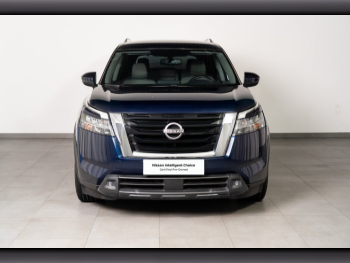 نيسان  باثفايندر  2022  اوتوماتيك  51,916 كم  6 سلندر  دفع رباعي  اس يو في  أزرق غامق  تحت الضمان