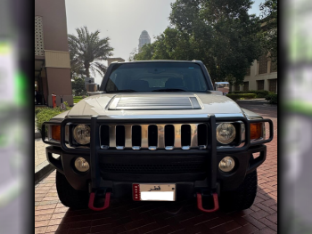 همر  اتش 3  2006  اوتوماتيك  199,663 كم  5 سلندر  دفع رباعي  اس يو في  رمادي فاتح