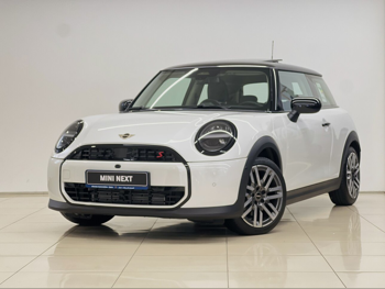 ميني  كوبر  اس  2025  اوتوماتيك  7,500 كم  4 سلندر  سحب امامي  هاتشباك  أبيض  تحت الضمان