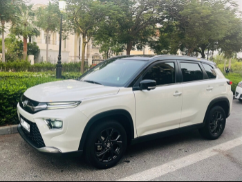 Toyota  Urban Cruiser  2025  Automatic  11,500 Km  4 Cylinder  Front Wheel Drive (FWD)  SUV  White  With Warranty