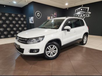 فوكس واغن  تيغوان  2.0 تي اس اي  2013  اوتوماتيك  177,000 كم  4 سلندر  دفع كلي مستمر  اس يو في  أبيض