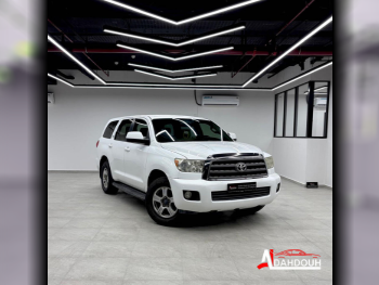 Toyota  Sequoia  2012  Automatic  335,000 Km  8 Cylinder  Four Wheel Drive (4WD)  SUV  White