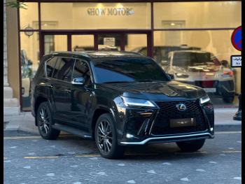 Lexus  LX  600 F Sport  2022  Automatic  31,000 Km  6 Cylinder  Four Wheel Drive (4WD)  SUV  Black