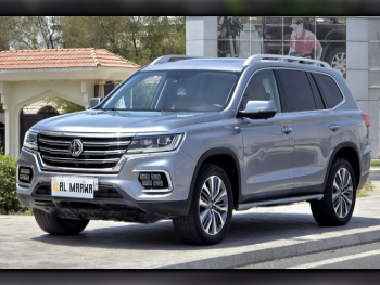 ام جي  ار اكس8  2022  اوتوماتيك  88,000 كم  4 سلندر  دفع رباعي  اس يو في  فضي و أسود  تحت الضمان