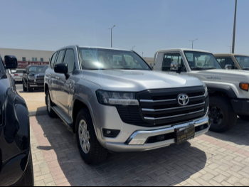 Toyota  Land Cruiser  GX  2025  Automatic  0 Km  6 Cylinder  Four Wheel Drive (4WD)  SUV  Silver  With Warranty