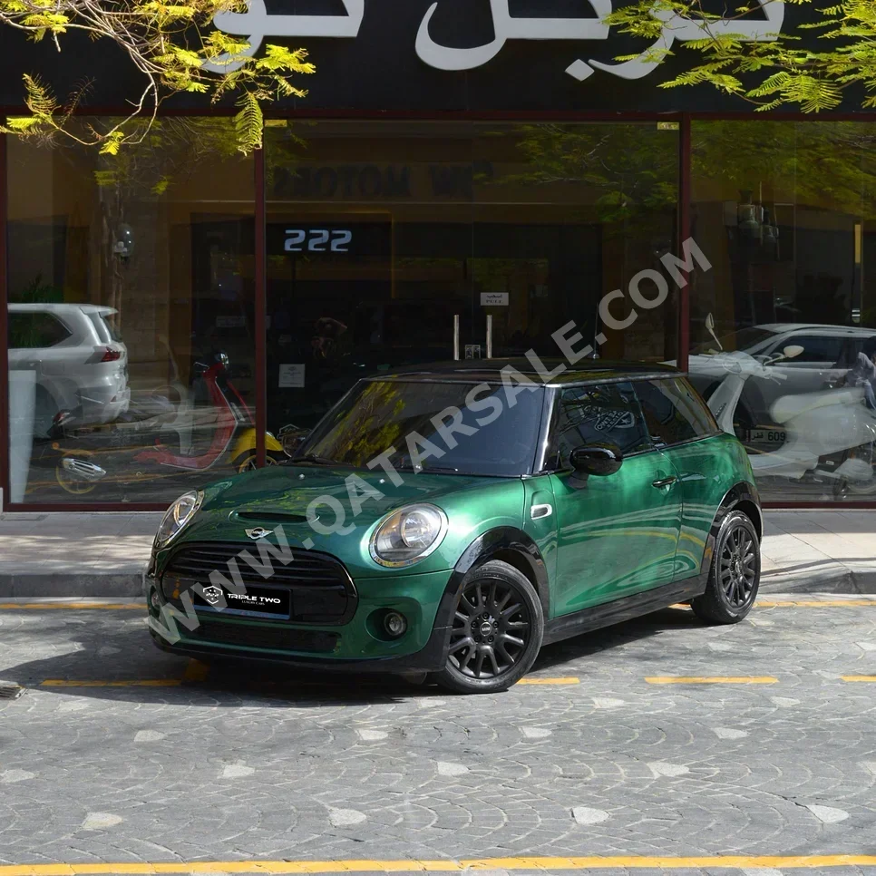 Mini  Cooper  2020  Automatic  93,930 Km  4 Cylinder  Front Wheel Drive (FWD)  Hatchback  Green
