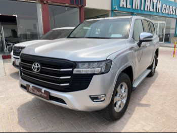 Toyota  Land Cruiser  GXR  2023  Automatic  188,000 Km  6 Cylinder  Four Wheel Drive (4WD)  SUV  Silver  With Warranty