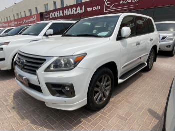 لكزس  ال اكس  570  2014  اوتوماتيك  295,000 كم  8 سلندر  دفع رباعي  اس يو في  أبيض
