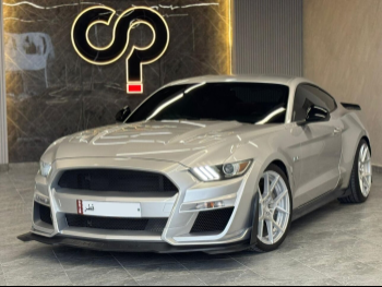 Ford  Mustang  GT  2015  Automatic  32,000 Km  8 Cylinder  Rear Wheel Drive (RWD)  Coupe / Sport  Silver