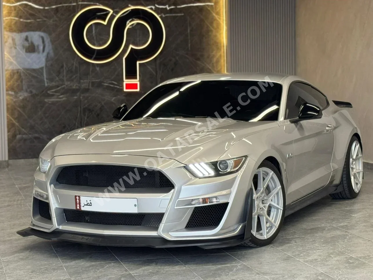 فورد  موستانغ  جي تي  2015  اوتوماتيك  32,000 كم  8 سلندر  دفع خلفي  كوبيه \ سبورت  فضي