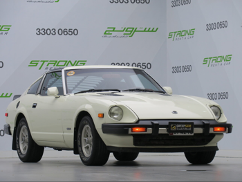 نيسان  زد  1980  عادي  124,000 كم  6 سلندر  دفع خلفي  كلاسك  أبيض