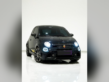 Fiat  695  Abarth  2023  Automatic  8,000 Km  4 Cylinder  Front Wheel Drive (FWD)  Hatchback  Black
