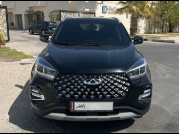 شيري  تيجو  4 برو  2023  اوتوماتيك  81,000 كم  4 سلندر  سحب امامي  اس يو في  أسود  تحت الضمان