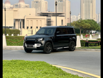 Land Rover  Defender  110 SE  2023  Automatic  45,000 Km  6 Cylinder  Four Wheel Drive (4WD)  SUV  Black  With Warranty
