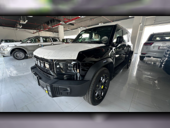 Jetour  T2  Luxury Plus  2025  Automatic  0 Km  4 Cylinder  Four Wheel Drive (4WD)  SUV  Black  With Warranty