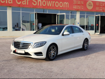 مرسيدس - بنز  اس - كلاس  400  2015  اوتوماتيك  94,000 كم  6 سلندر  دفع خلفي  سيدان  أبيض