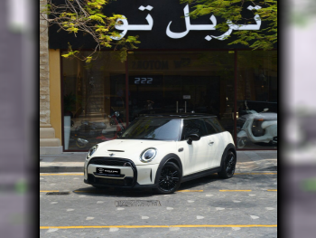 Mini  Cooper  S  2023  Automatic  27,980 Km  4 Cylinder  Front Wheel Drive (FWD)  Hatchback  White  With Warranty