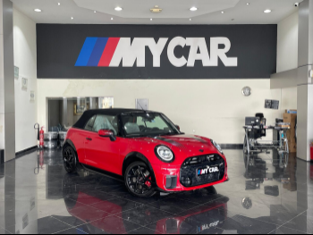 ميني  كوبر  جي سي دبليو  2025  اوتوماتيك  1,000 كم  4 سلندر  سحب امامي  هاتشباك  أحمر  تحت الضمان