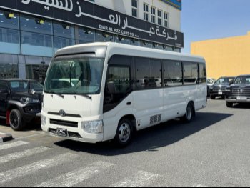 Toyota  Coaster  2020  Manual  166,000 Km  4 Cylinder  Rear Wheel Drive (RWD)  Van / Bus  White